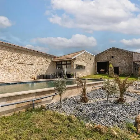 Maison Cloturee, Piscine Privee Tatil Evi