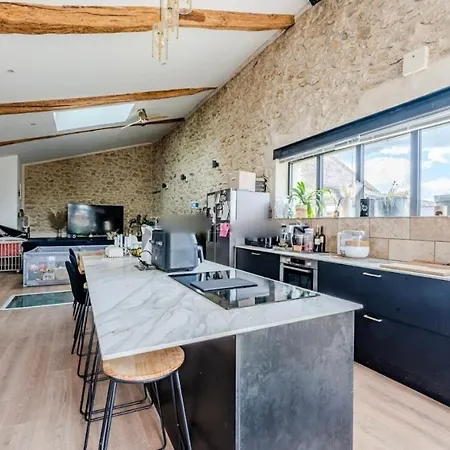 Maison Cloturee, Piscine Privee *