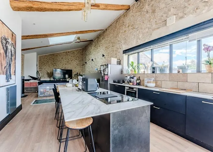 Maison Cloturee, Piscine Privee *